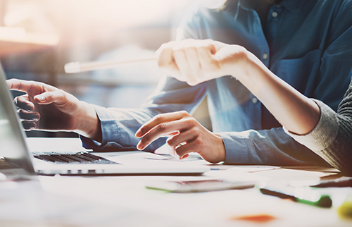 Logistics & supply chain solutions tailored for you - First Lane Deliveries